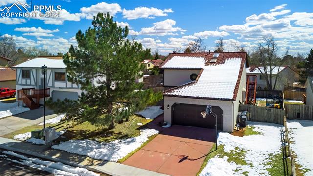 8565 Contrails Drive