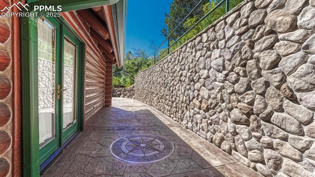 6005 Canyon Springs Place