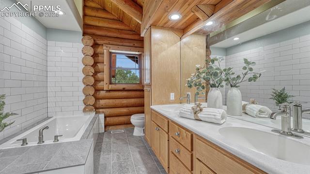 6005 Canyon Springs Place