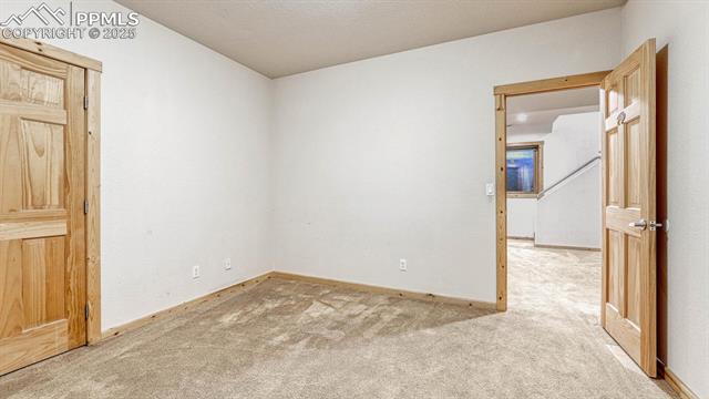 6005 Canyon Springs Place