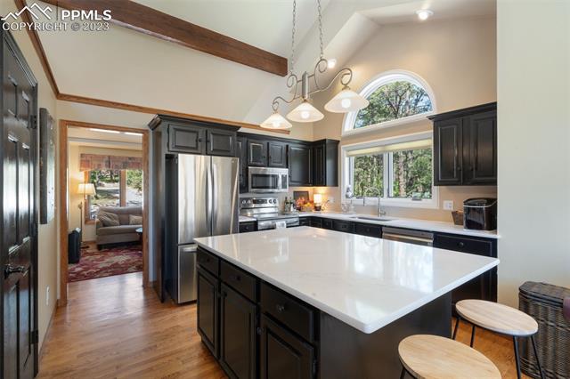 1675 Oakwood Drive