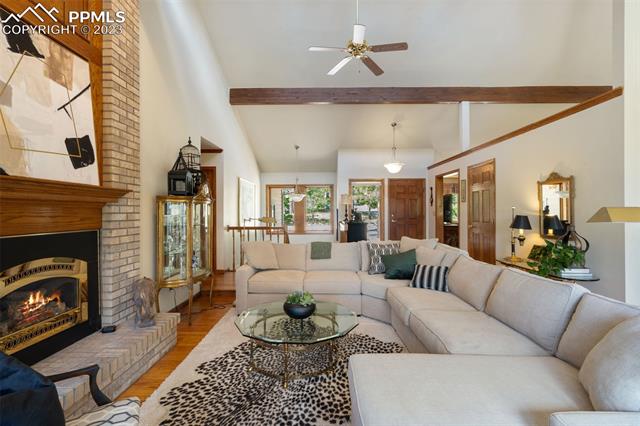 1675 Oakwood Drive