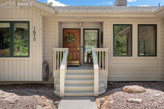 1675 Oakwood Drive