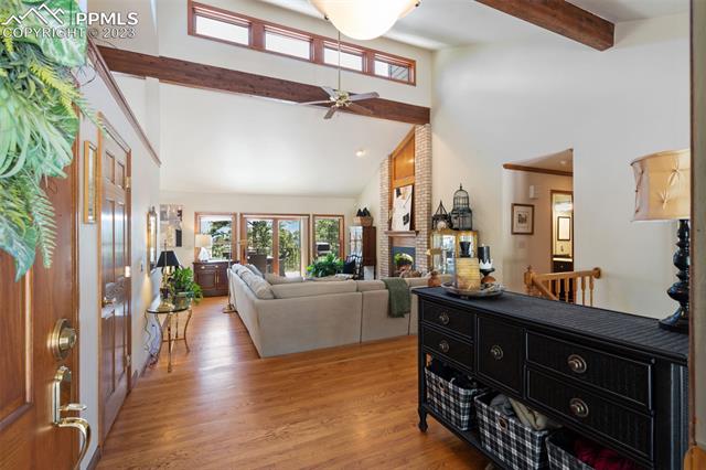 1675 Oakwood Drive