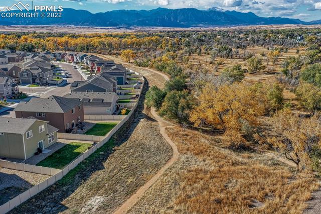 10653 Traders Parkway