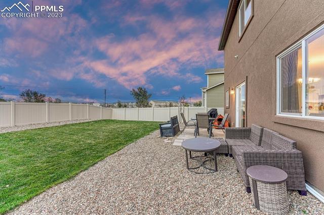 10653 Traders Parkway