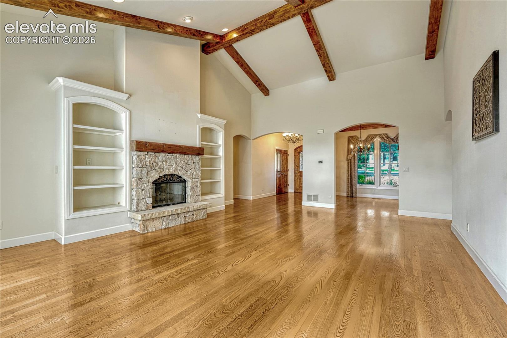828 Mont Blanc View