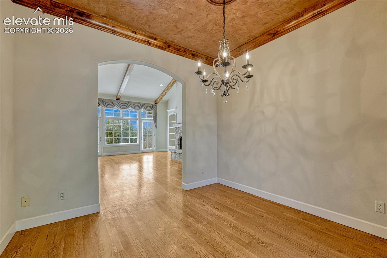 828 Mont Blanc View