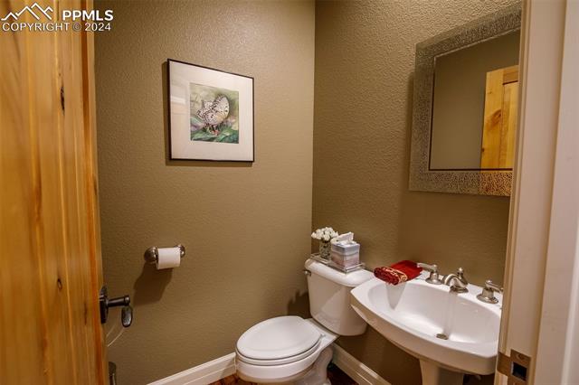 4430 Carriage House View