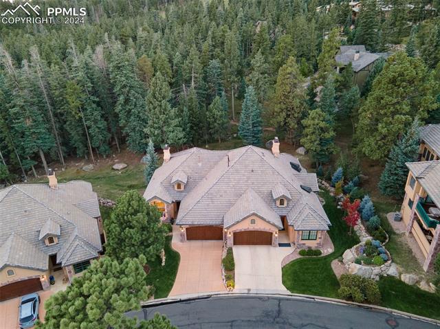 4430 Carriage House View