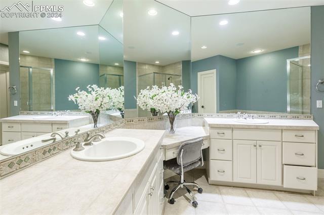 4430 Carriage House View