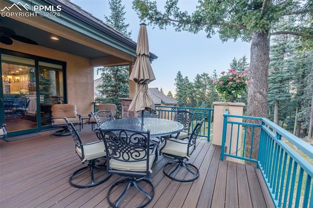 4430 Carriage House View