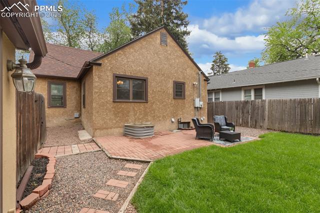 1728 N El Paso Street