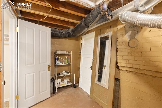 1728 N El Paso Street