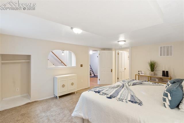 1728 N El Paso Street