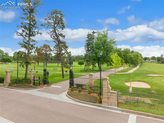 1728 N El Paso Street