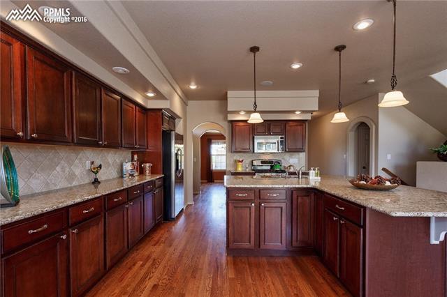 4894 Preachers Hollow Trail