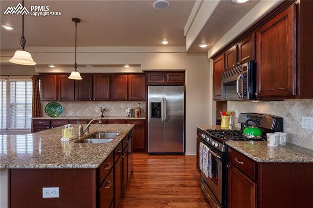 4894 Preachers Hollow Trail