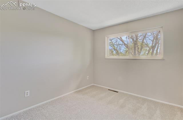 3177 Blue Mountain Way