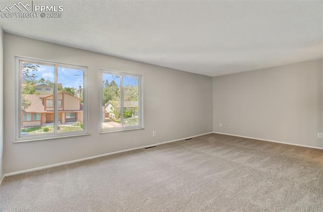 3177 Blue Mountain Way