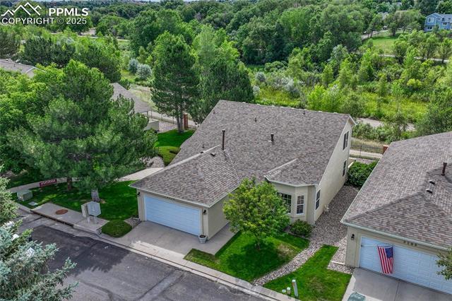 3275 Chestnut Glen Lane