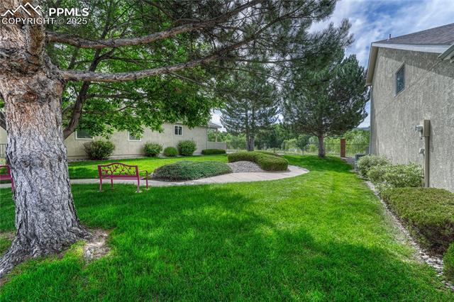 3275 Chestnut Glen Lane