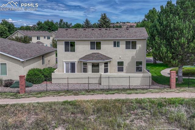 3275 Chestnut Glen Lane