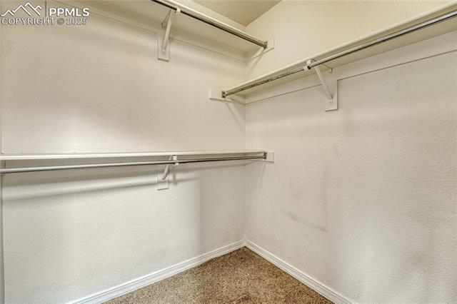 3275 Chestnut Glen Lane