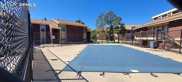 4429 N Carefree Circle