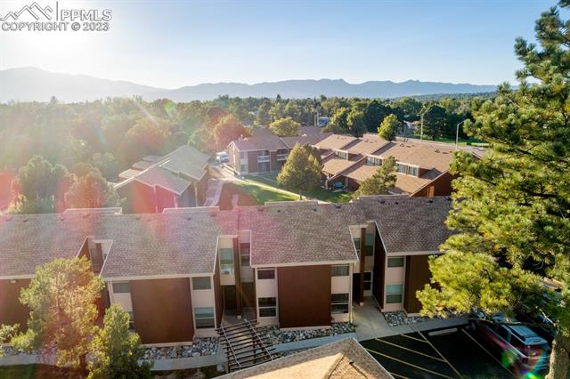 4429 N Carefree Circle