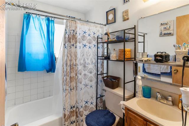 7075 Alegre Circle