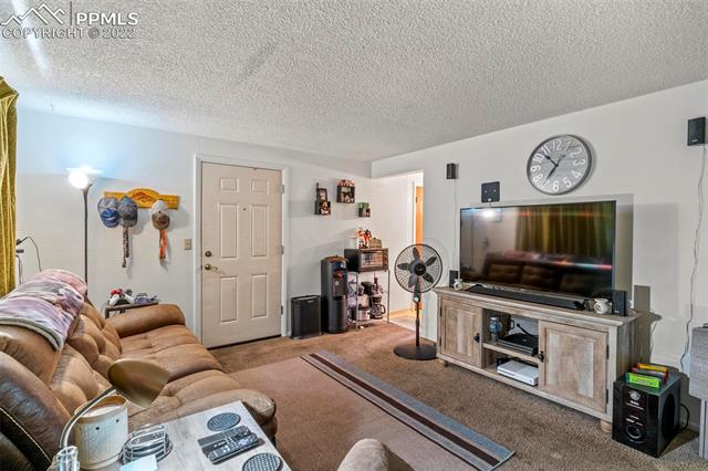 7075 Alegre Circle
