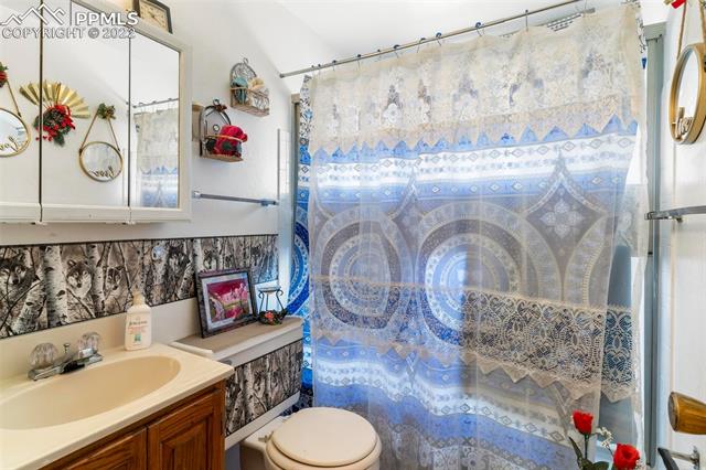 7075 Alegre Circle