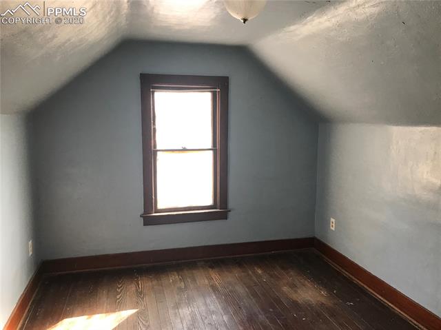 835 E COSTILLA Street