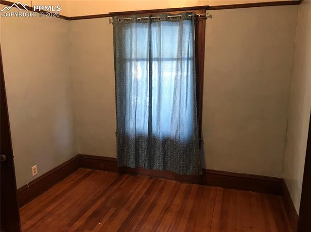 835 E COSTILLA Street