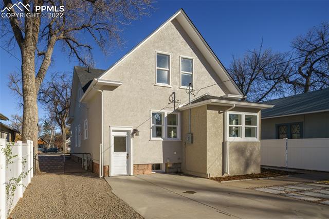 1015 E Boulder Street