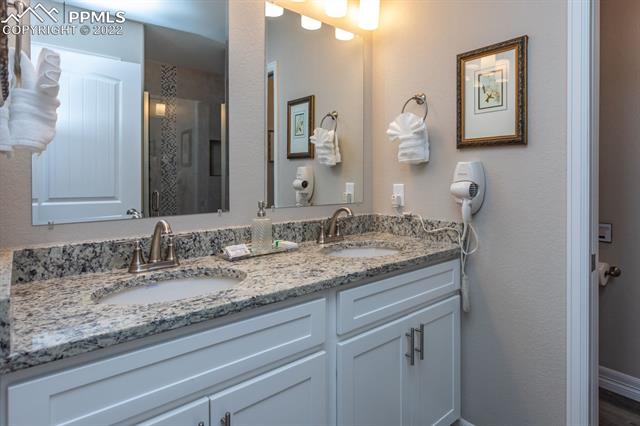 646 Thimbleberry Point