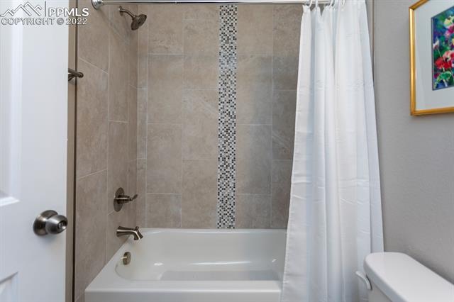 646 Thimbleberry Point