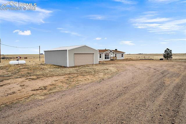 36235 BOWEN Road