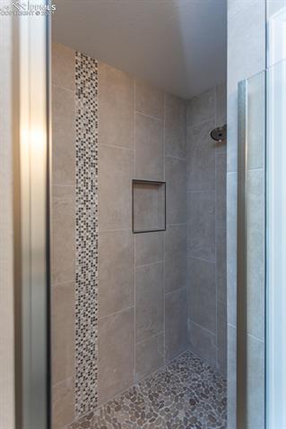 710 Thimbleberry Point