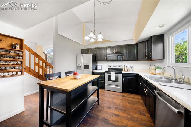 3660 Tapestry Terrace