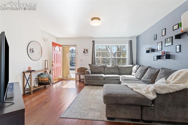 2107 Pinyon Jay Drive