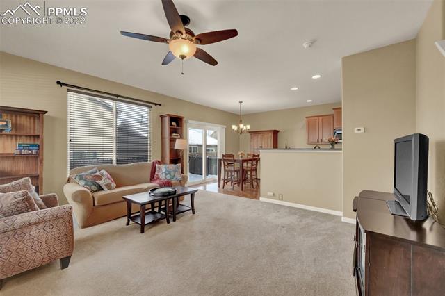 7639 Loopout Grove