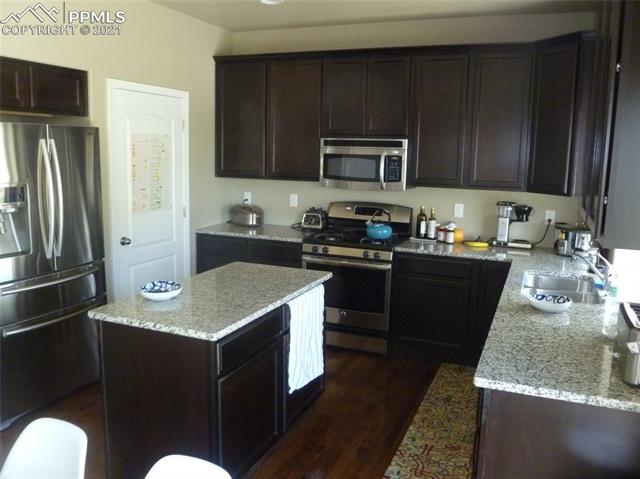 2442 Fieldbrook Court