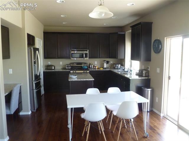 2442 Fieldbrook Court