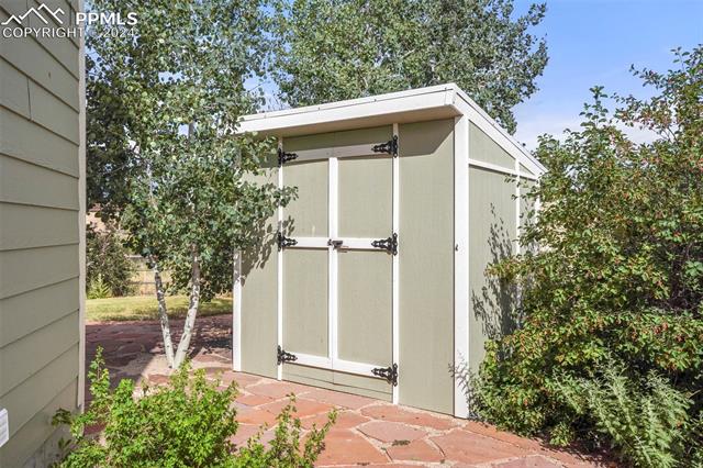 9090 Royal Melbourne Circle