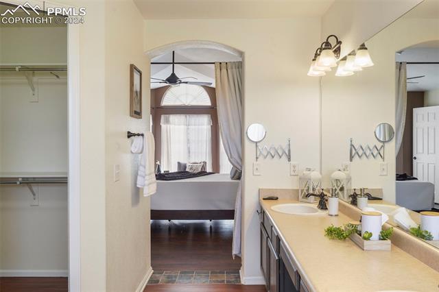 9090 Royal Melbourne Circle