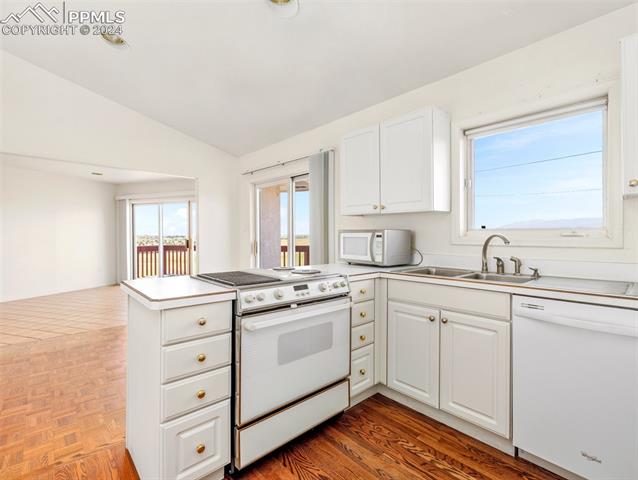 1964 W Galileo Drive