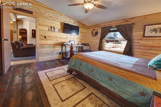 216 Florissant Street