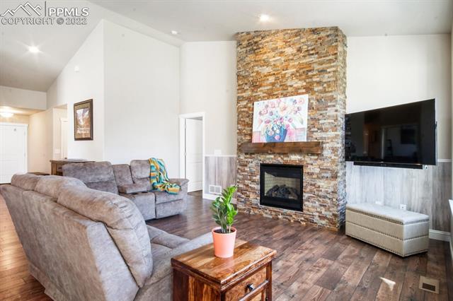 1495 Catnap Lane